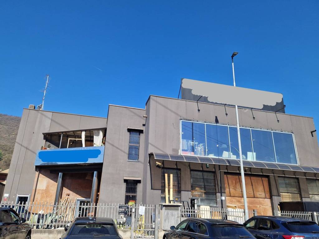 locale commerciale in vendita a Concesio in zona San Vigilio