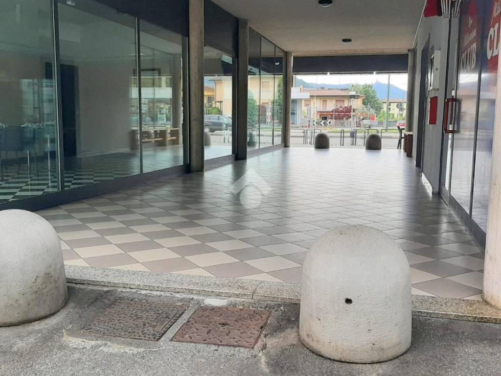 negozio in vendita a Concesio