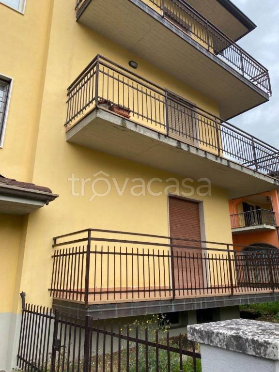 appartamento in vendita a Concesio in zona Roncaglie