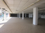 locale commerciale in vendita a Concesio