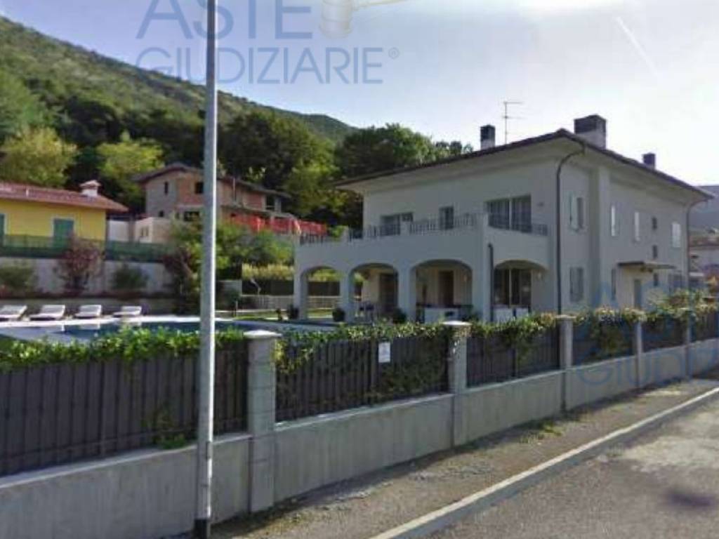 casa indipendente in vendita a Concesio in zona Pieve