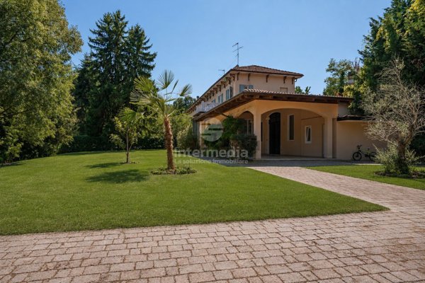 casa indipendente in vendita a Concesio in zona San Vigilio