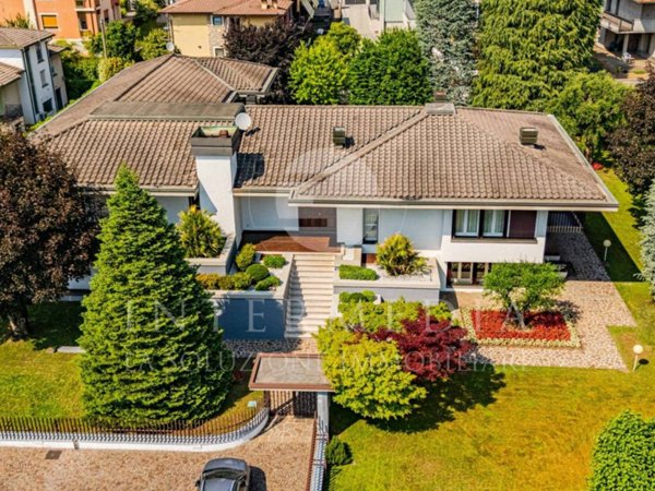casa indipendente in vendita a Concesio in zona Pieve