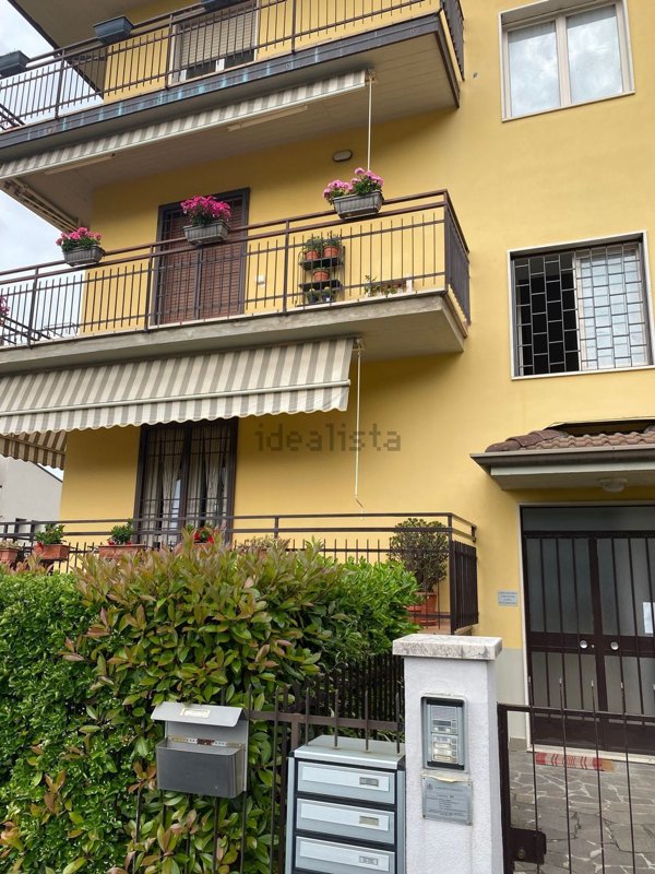 appartamento in vendita a Concesio in zona Roncaglie