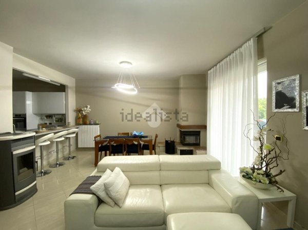 casa indipendente in vendita a Corte Franca