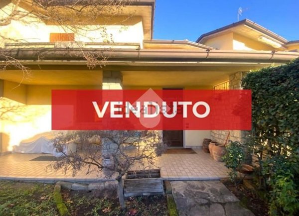 appartamento in vendita a Corte Franca in zona Borgonato