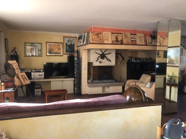 casa indipendente in vendita a Corte Franca in zona Timoline