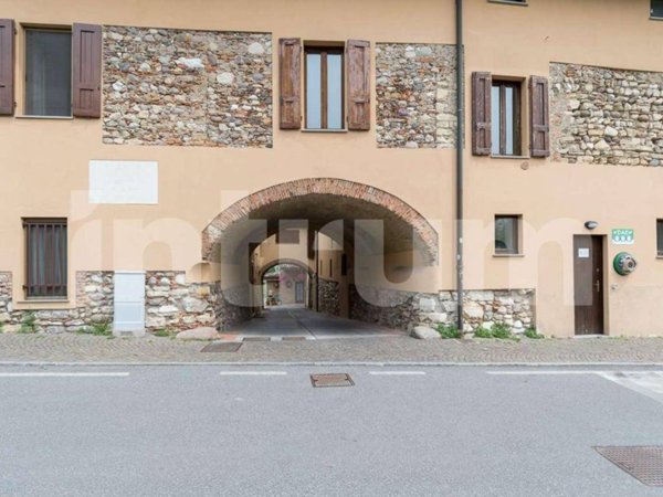 appartamento in vendita a Corte Franca