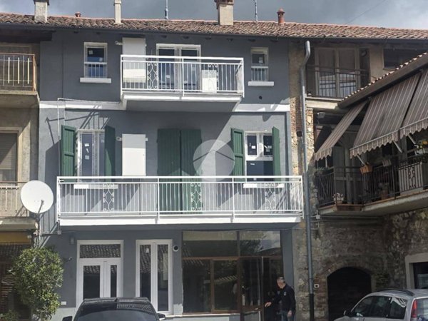 appartamento in vendita a Corte Franca in zona Nigoline Bonomelli