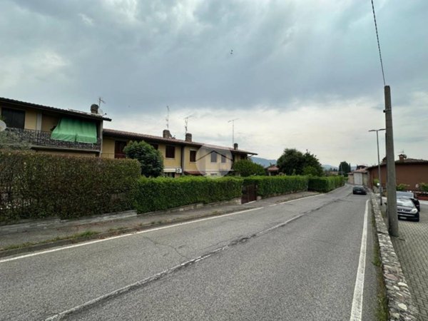 appartamento in vendita a Corte Franca in zona Timoline