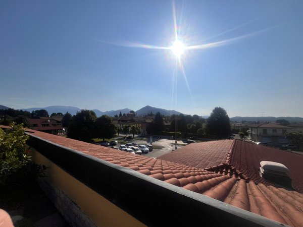 appartamento in vendita a Corte Franca in zona Timoline