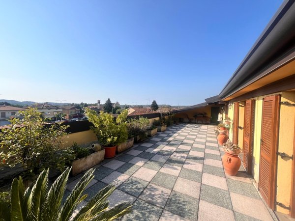 appartamento in vendita a Corte Franca in zona Timoline