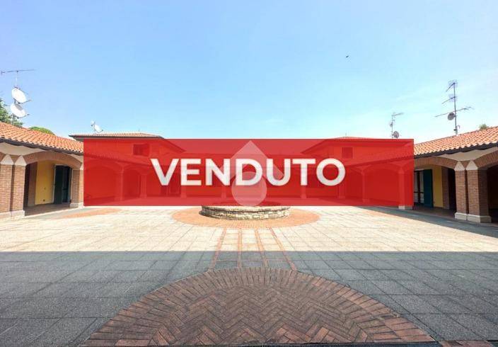 appartamento in vendita a Corte Franca in zona Borgonato