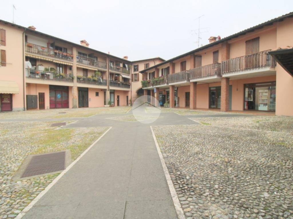 appartamento in vendita a Corte Franca in zona Timoline