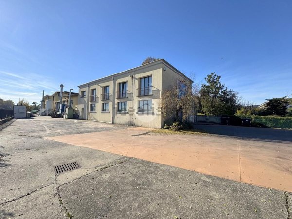 terreno edificabile in vendita a Corte Franca in zona Borgonato