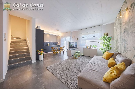 casa indipendente in vendita a Corte Franca