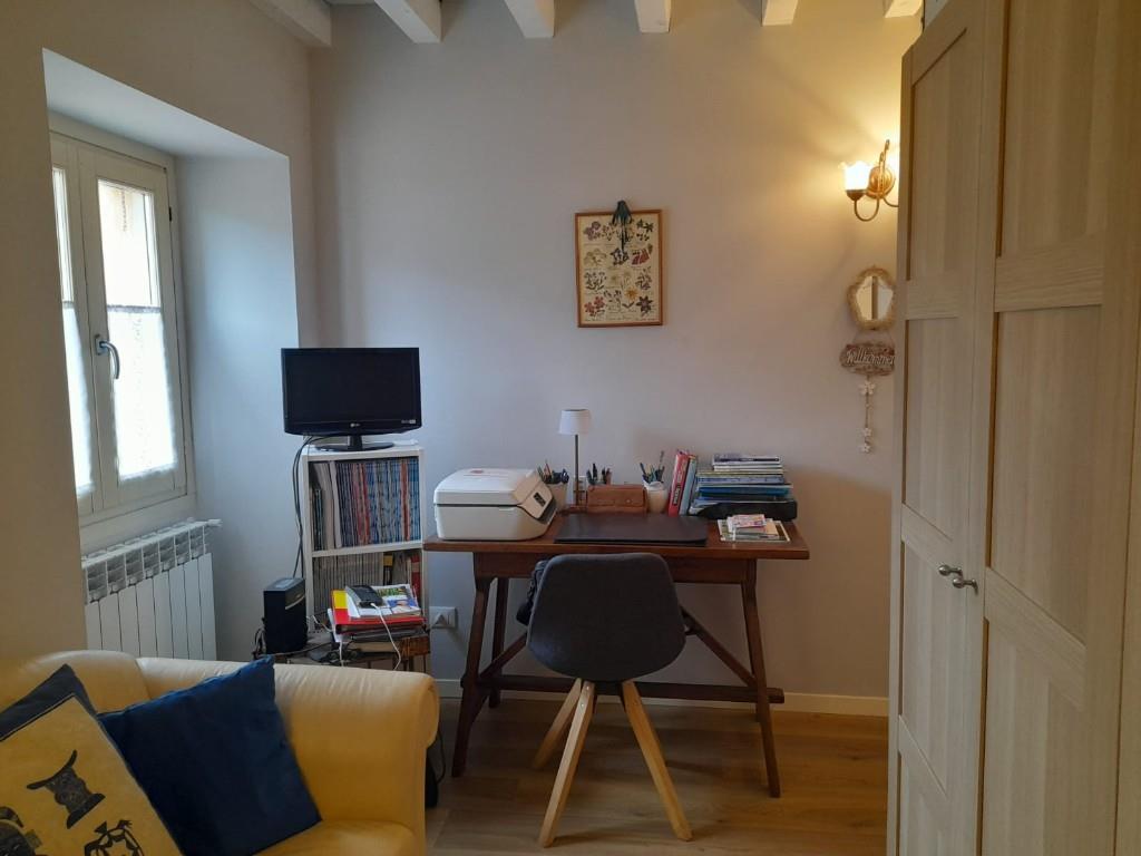 appartamento in vendita a Corte Franca in zona Colombaro