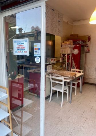 negozio in vendita a Corte Franca
