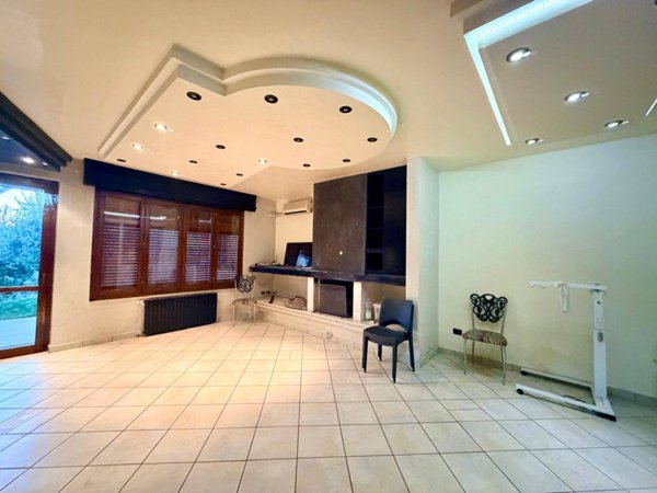 casa indipendente in vendita a Corte Franca in zona Timoline