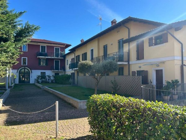 appartamento in vendita a Corte Franca in zona Nigoline Bonomelli
