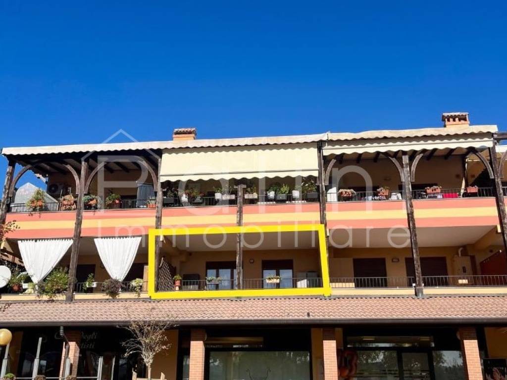 appartamento in vendita a Corte Franca in zona Timoline