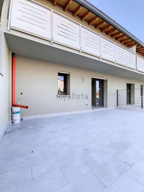 casa indipendente in vendita a Corte Franca