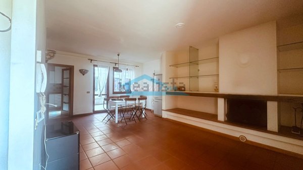 casa indipendente in vendita a Corte Franca