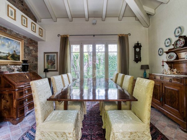 casa indipendente in vendita a Corte Franca in zona Colombaro