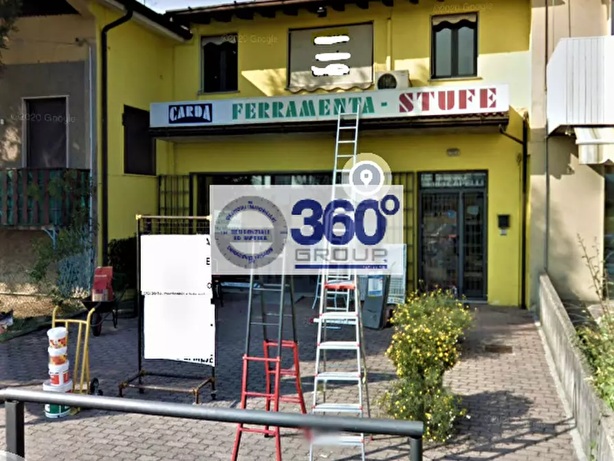 negozio in vendita a Corte Franca in zona Timoline