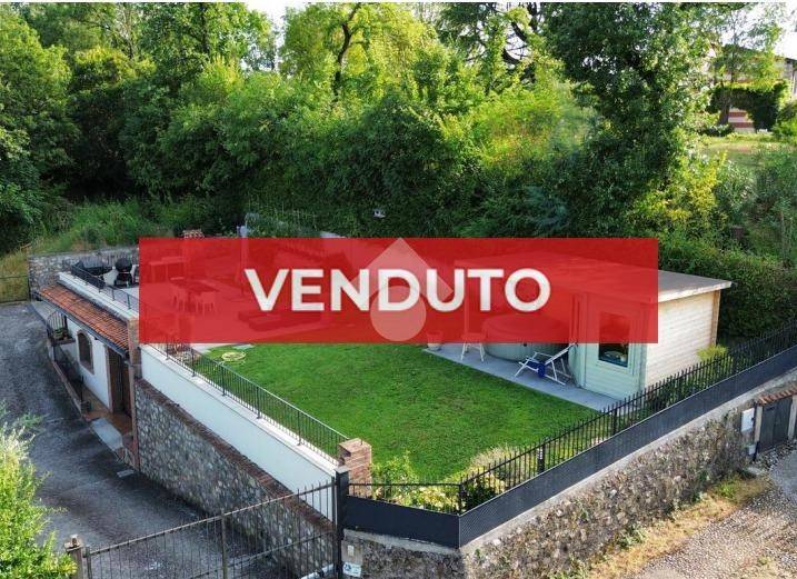 appartamento in vendita a Corte Franca in zona Nigoline Bonomelli