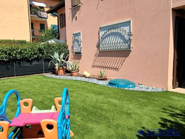 casa indipendente in vendita a Corte Franca in zona Nigoline Bonomelli
