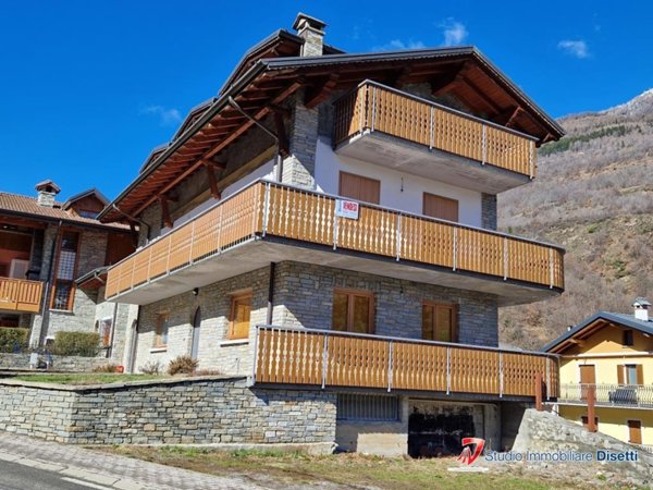 casa indipendente in vendita a Corteno Golgi