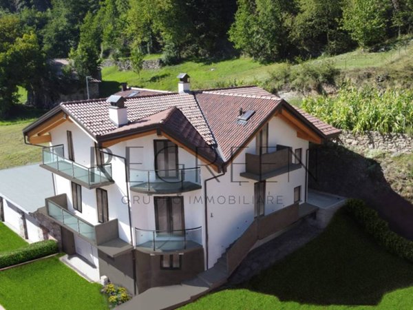 casa indipendente in vendita a Corteno Golgi