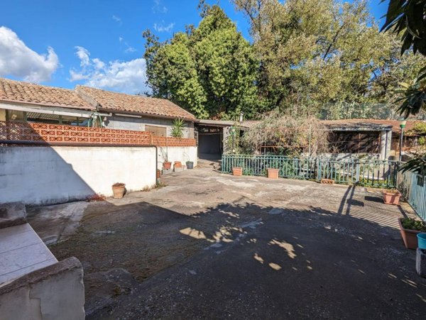 casa indipendente in vendita a Corteno Golgi in zona Sant'Antonio