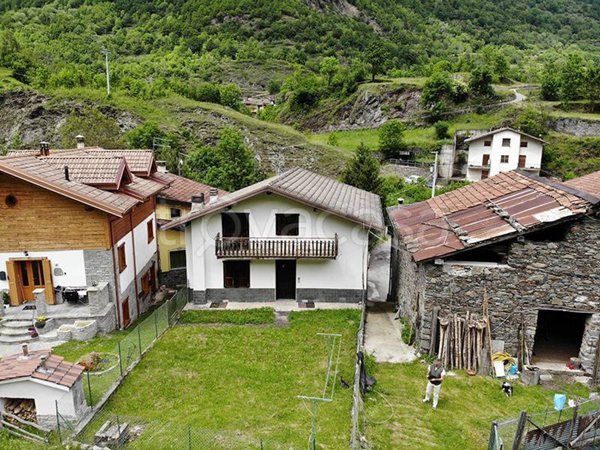 casa indipendente in vendita a Corteno Golgi