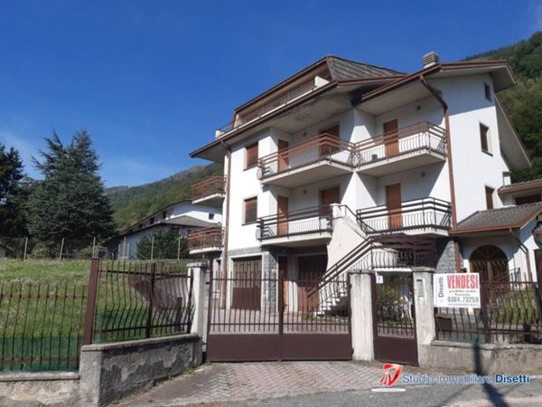 casa indipendente in vendita a Corteno Golgi