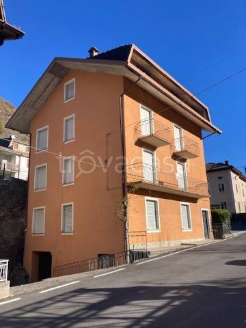 casa indipendente in vendita a Corteno Golgi in zona Galleno