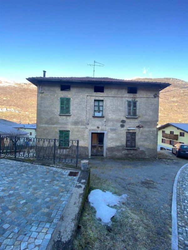 casa indipendente in vendita a Corteno Golgi