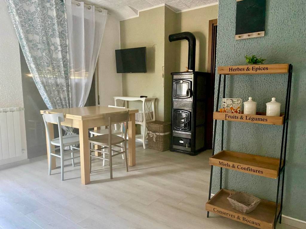 appartamento in vendita a Corteno Golgi in zona San Pietro