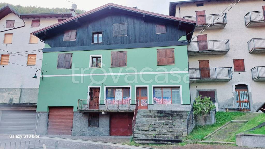 casa indipendente in vendita a Corteno Golgi