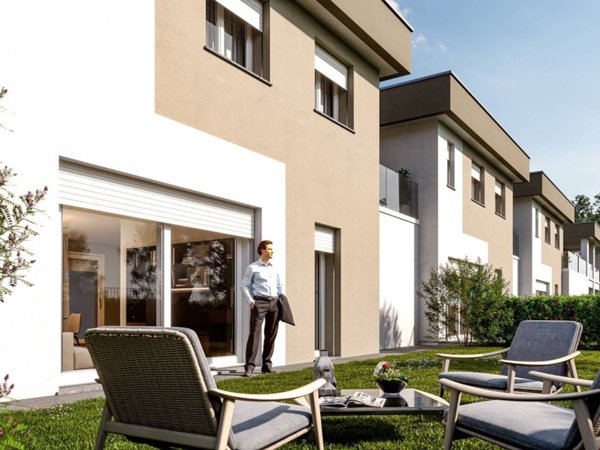 casa indipendente in vendita a Corteno Golgi in zona Ronco