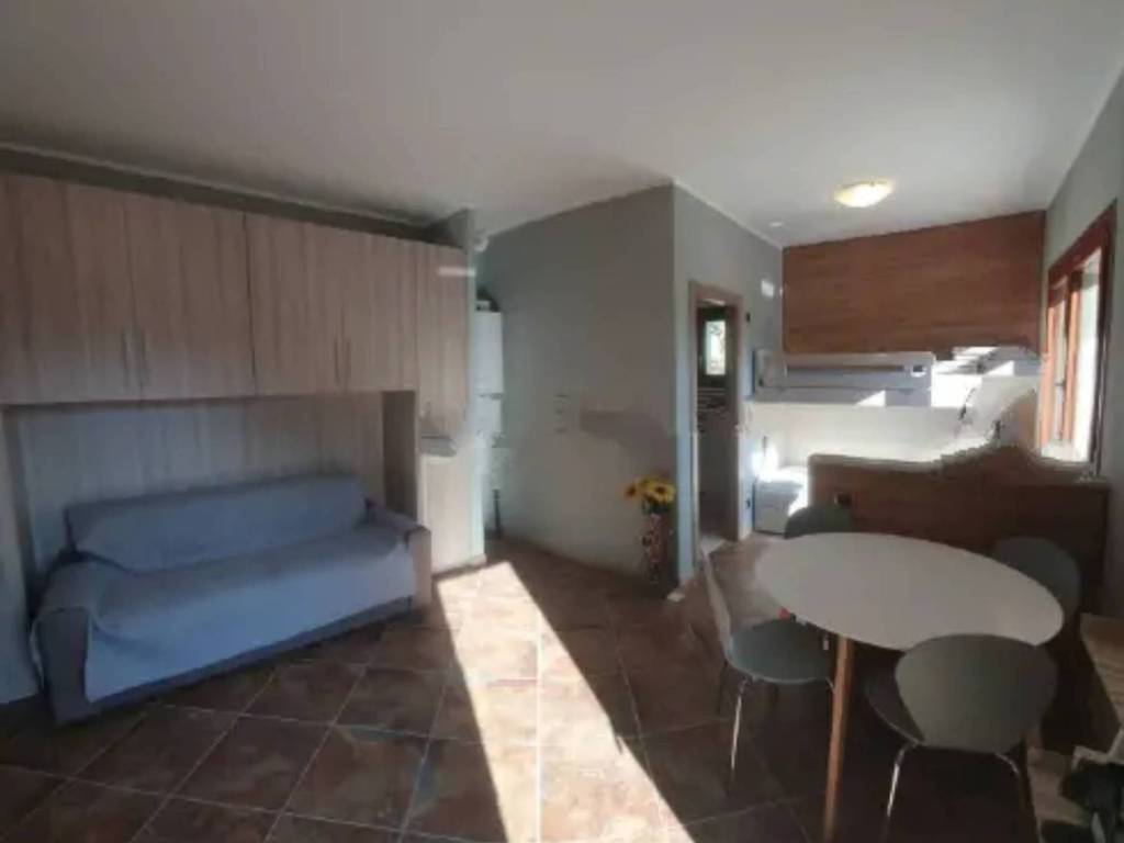 appartamento in vendita a Corteno Golgi in zona Galleno