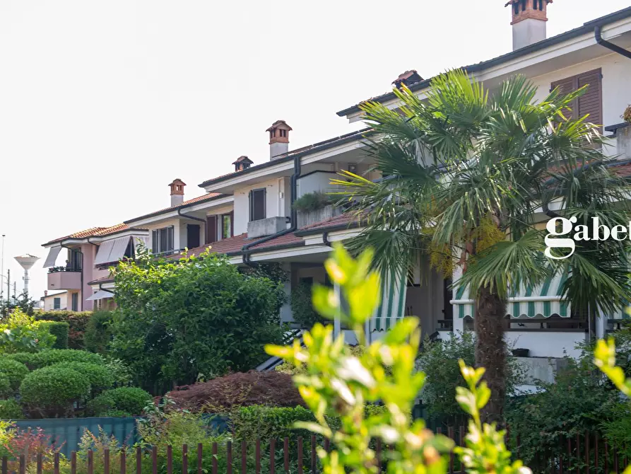 casa indipendente in vendita a Corteno Golgi in zona Ronco