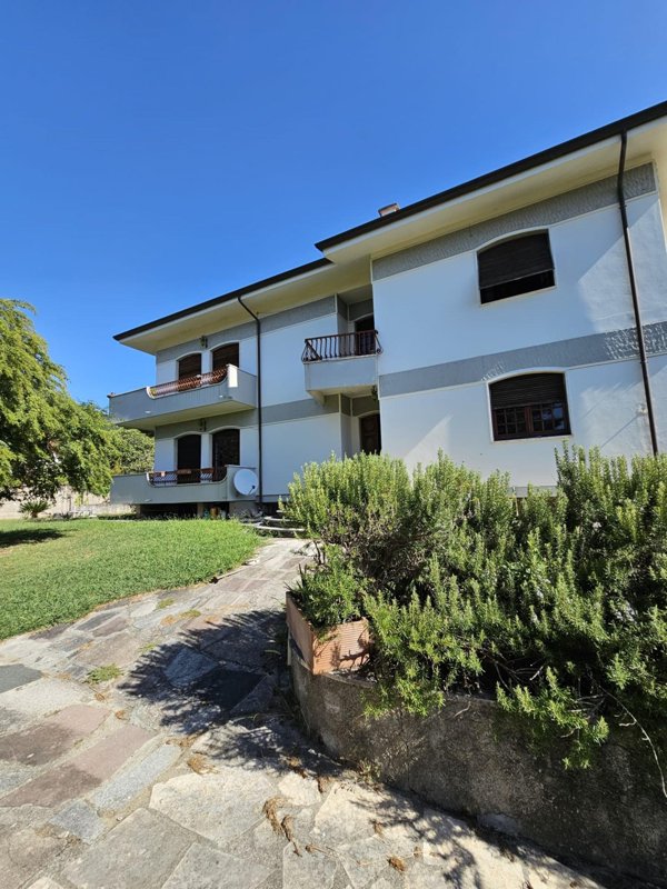 appartamento in vendita a Corteno Golgi in zona Sant'Antonio