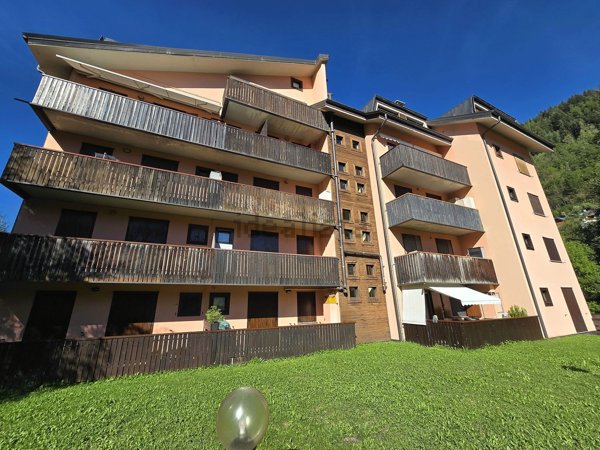 appartamento in vendita a Corteno Golgi in zona San Pietro