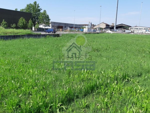 casa indipendente in vendita a Corzano