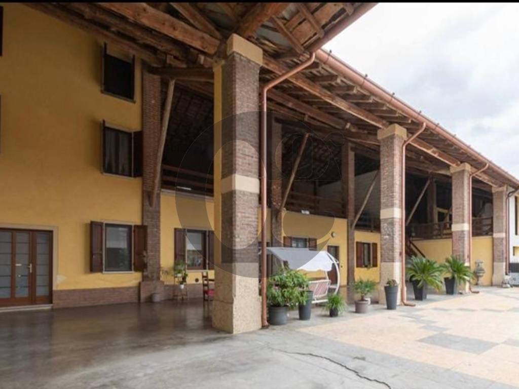 casa indipendente in vendita a Corzano in zona Meano