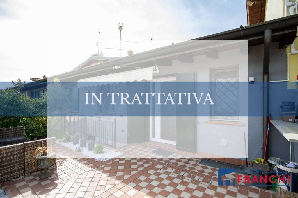 casa indipendente in vendita a Corzano in zona Bargnano