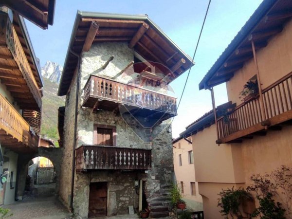 casa indipendente in vendita a Darfo Boario Terme