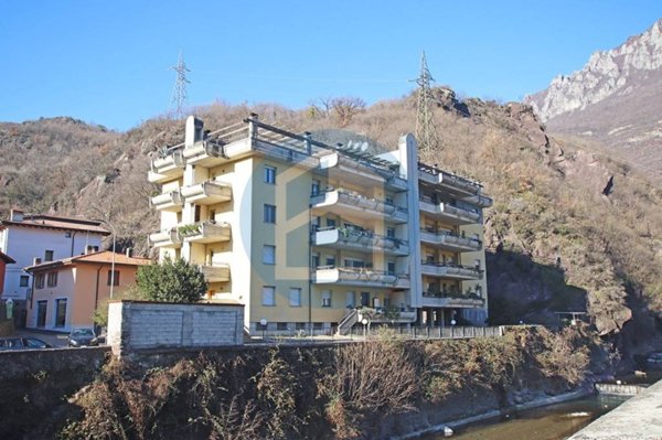 appartamento in vendita a Darfo Boario Terme in zona Boario Terme